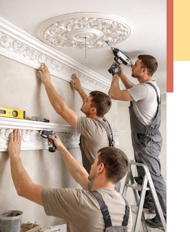 Монтаж лепнины на потолок в Рубцовске от 3236 руб. быстро и недорого | ОТДЕЛОЧНИК-Рбц